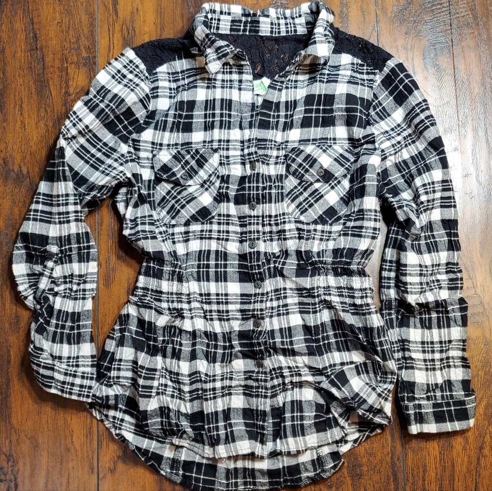 Dream Out Loud by Selena Gomez Long Sleeve Button Up Plaid, lace, cinched XL Jrs